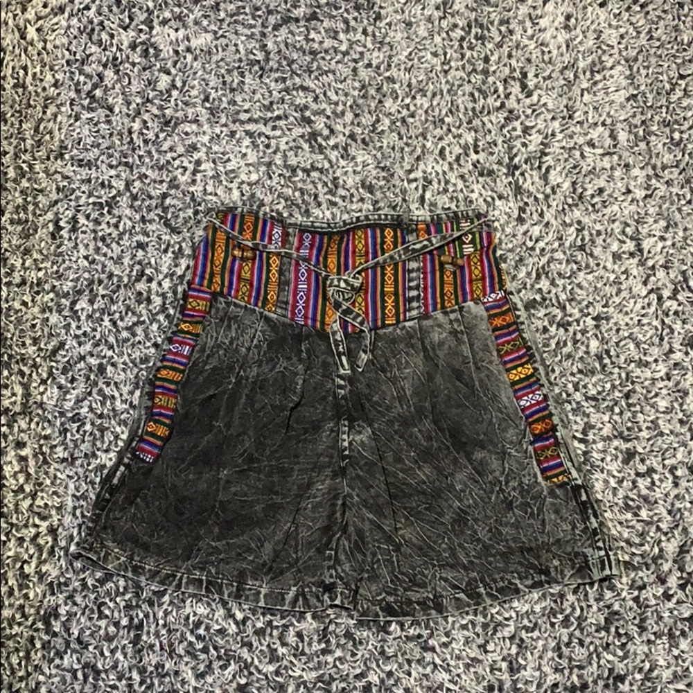 6/$25!! Jayli hippie inspired shorts